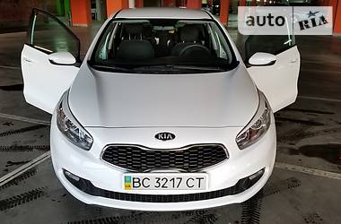 Хэтчбек Kia Ceed 2012 в Львове