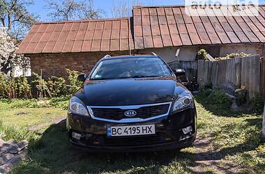 Универсал Kia Ceed 2010 в Львове