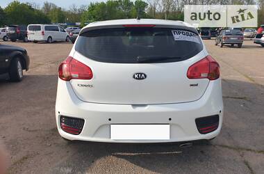 Хэтчбек Kia Ceed 2016 в Малой Виске