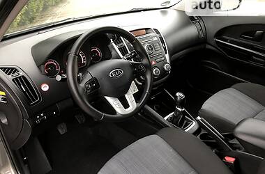 Универсал Kia Ceed 2011 в Дрогобыче