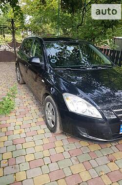 Хэтчбек Kia Ceed 2007 в Бродах