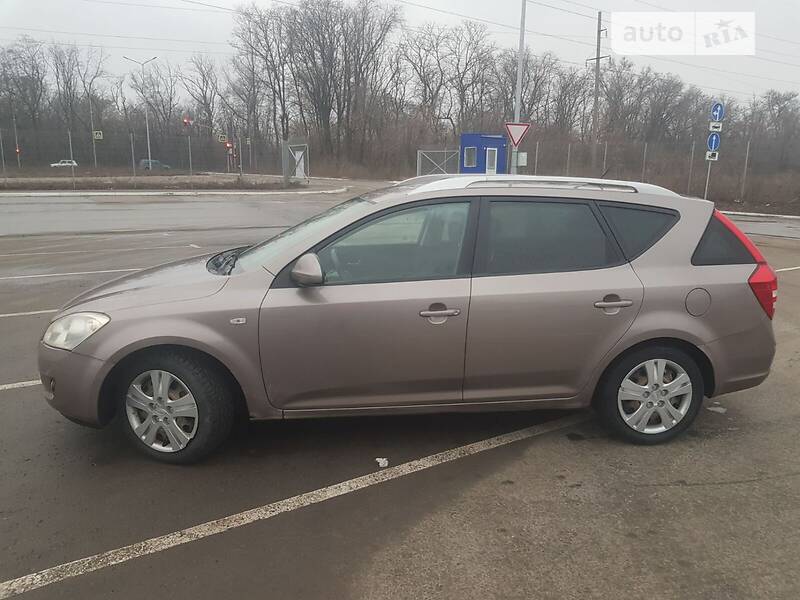 Универсал Kia Ceed 2007 в Запорожье