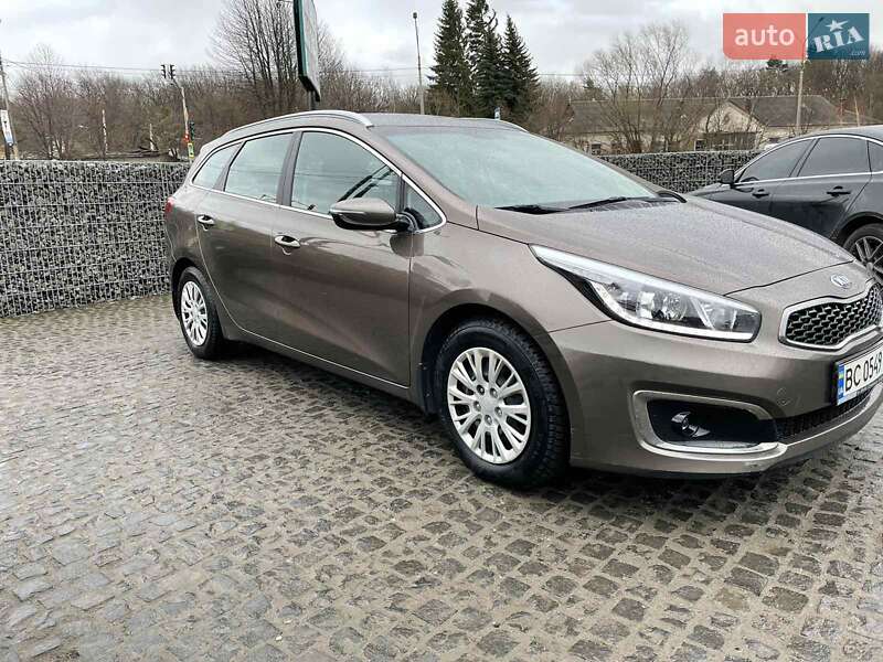Универсал Kia Ceed 2017 в Львове