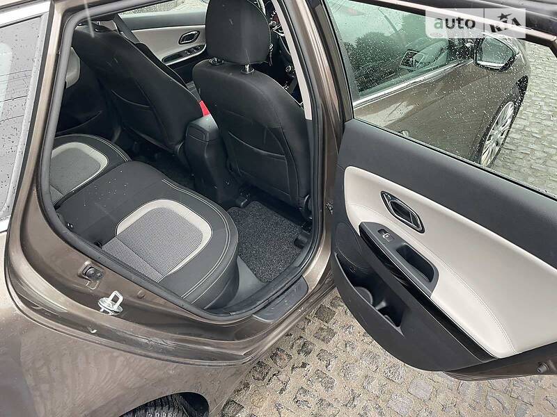 Универсал Kia Ceed 2017 в Львове