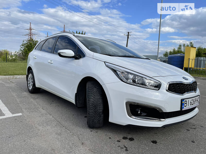 Универсал Kia Ceed 2016 в Полтаве