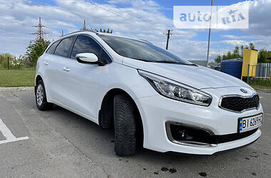 Универсал Kia Ceed 2016 в Полтаве