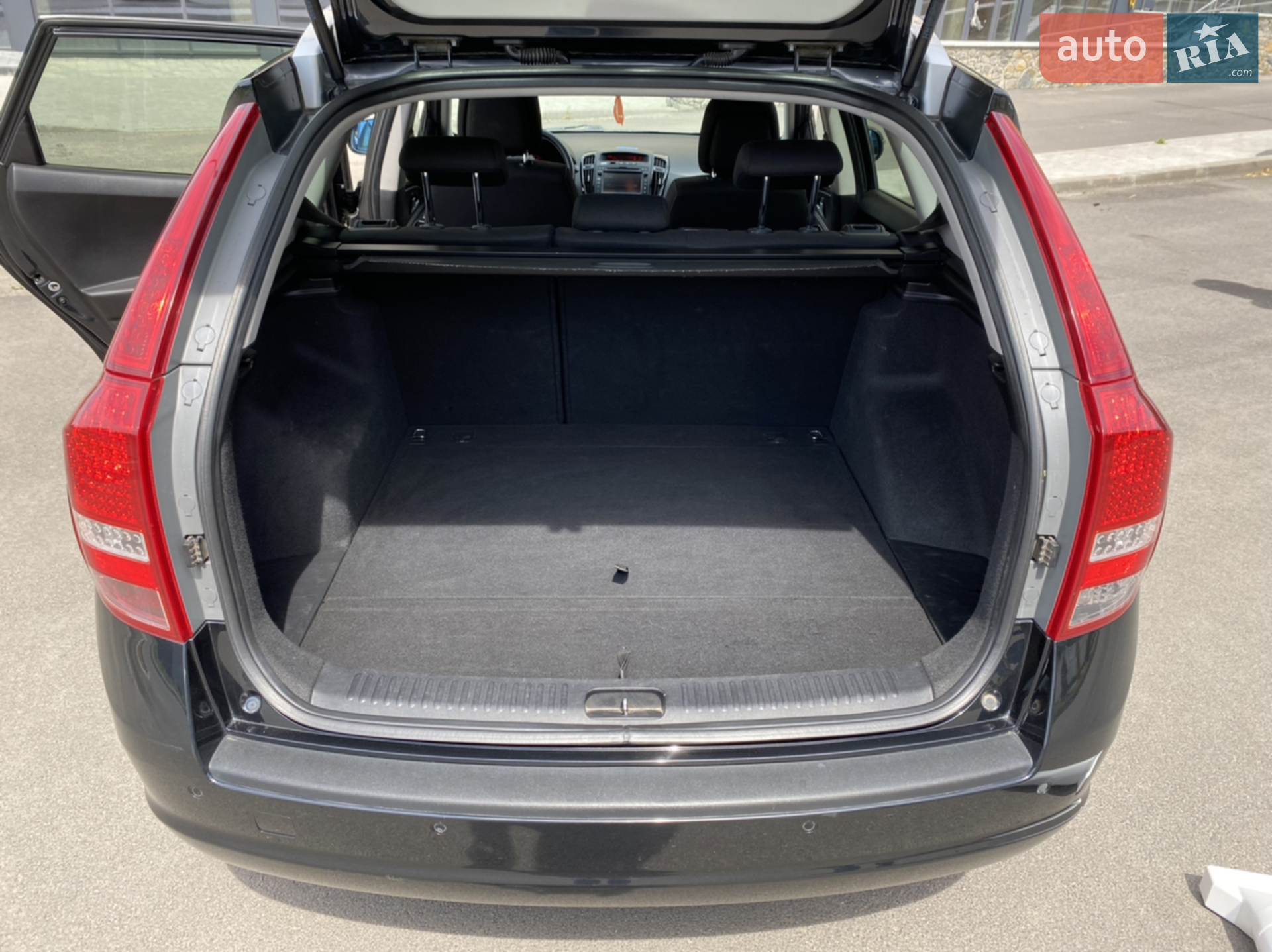 2010 Kia Cee'd - мініатюра 9