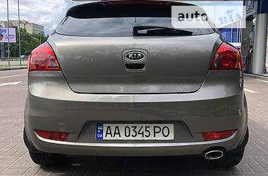 Купе Kia Ceed 2008 в 