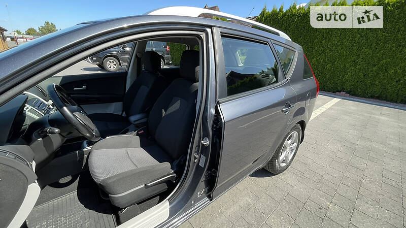 Универсал Kia Ceed 2008 в Стрые