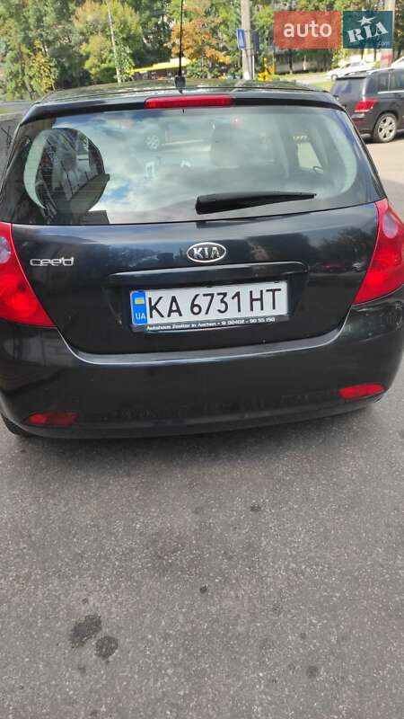 Хэтчбек Kia Ceed 2007 в Киеве
