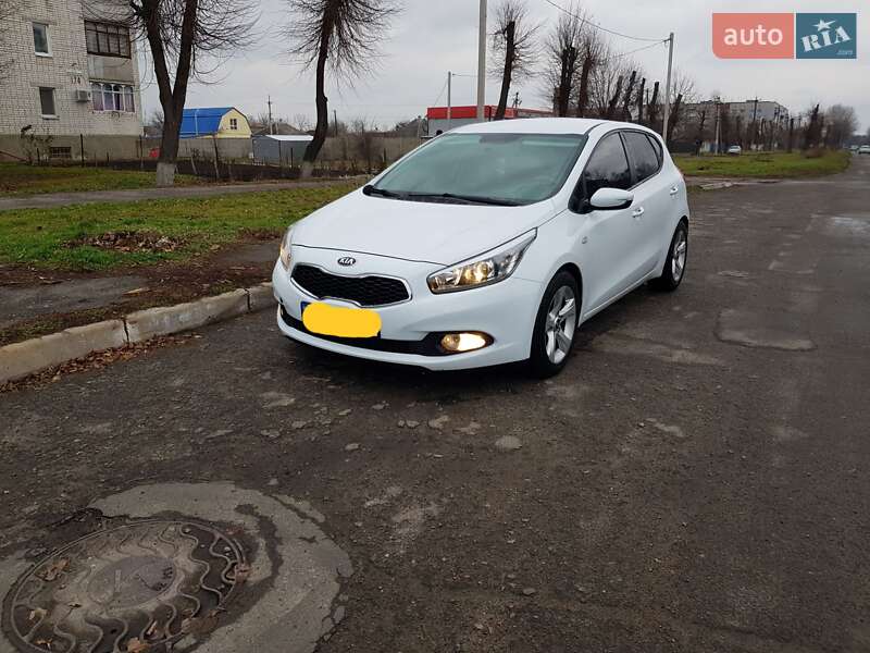Хэтчбек Kia Ceed 2014 в Черкассах