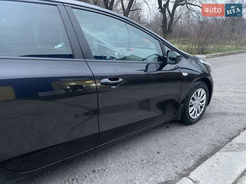 Хетчбек Kia Ceed 2013 в Запоріжжі