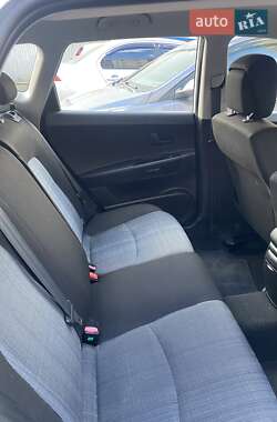 Хетчбек Kia Ceed 2010 в Чернівцях