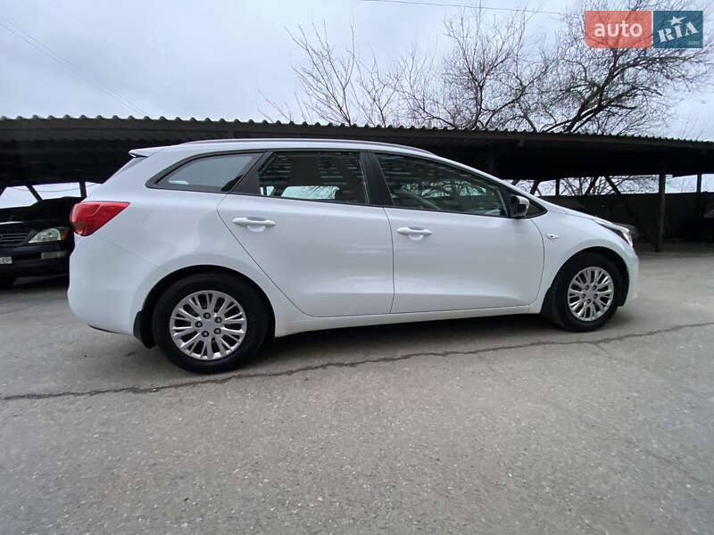 Универсал Kia Ceed 2018 в Днепре