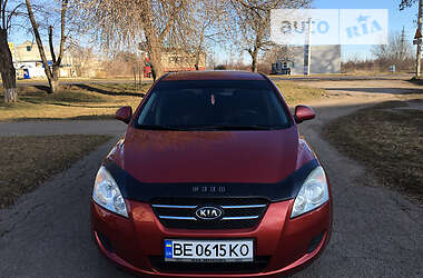 KIA CEE'D 2008