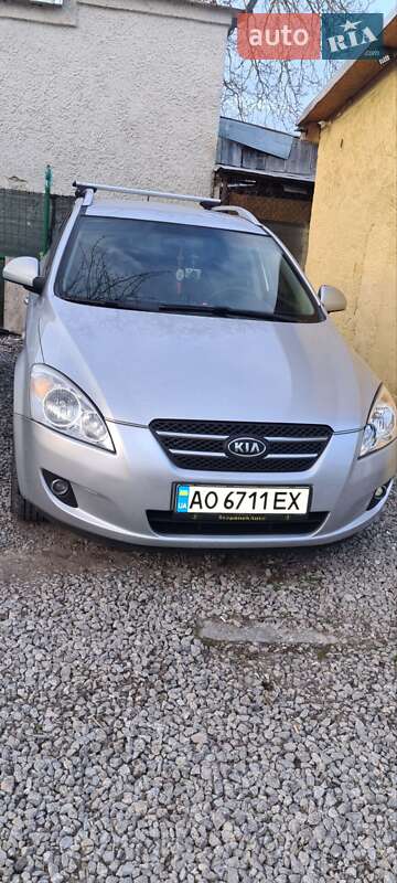 Универсал Kia Ceed 2008 в Ужгороде фото Универсал Kia Ceed 2008 в Ужгороде