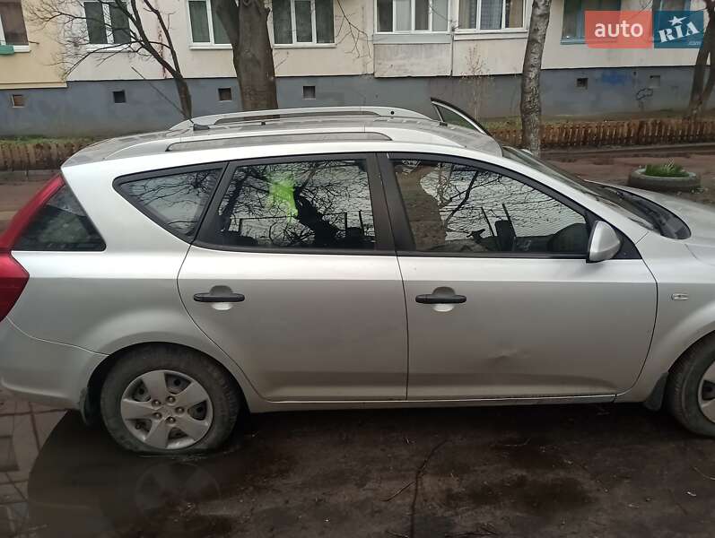 Універсал Kia Ceed 2008 в Житомирі фото 13 Універсал Kia Ceed 2008 в Житомирі
