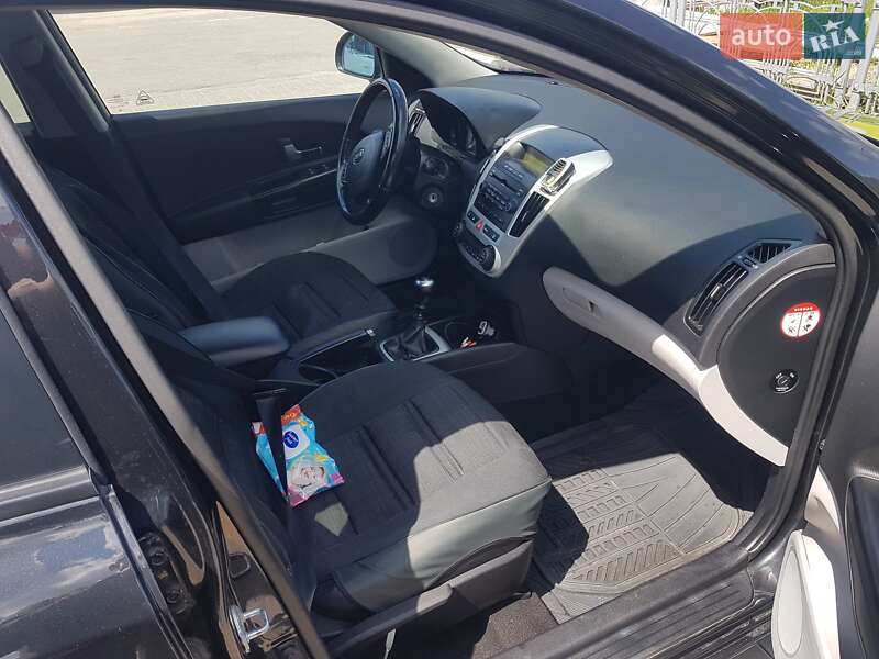 Универсал Kia Ceed 2008 в Харькове