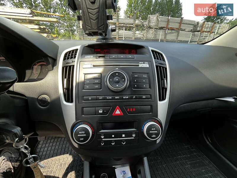 Хэтчбек Kia Ceed 2009 в Львове фото 11 Хэтчбек Kia Ceed 2009 в Львове