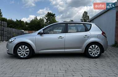 Хетчбек Kia Ceed 2009 в Львові