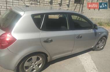 Хэтчбек Kia Ceed 2008 в Днепре фото Хэтчбек Kia Ceed 2008 в Днепре