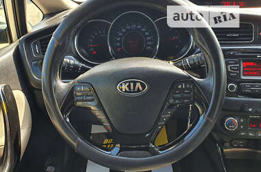 Хетчбек Kia Ceed 2015 в 