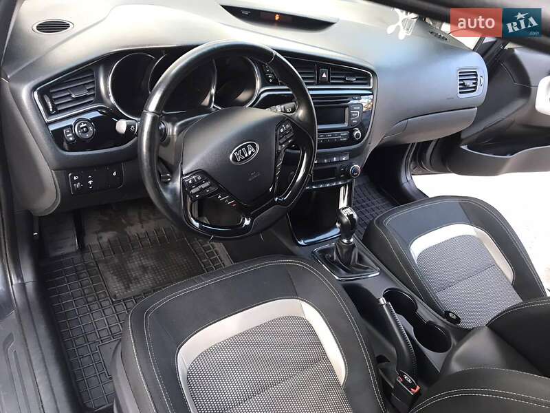 Универсал Kia Ceed 2018 в Глухове