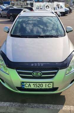 Универсал Kia Ceed 2008 в Киеве