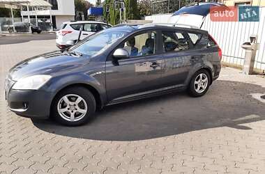 Универсал Kia Ceed 2007 в Луцке