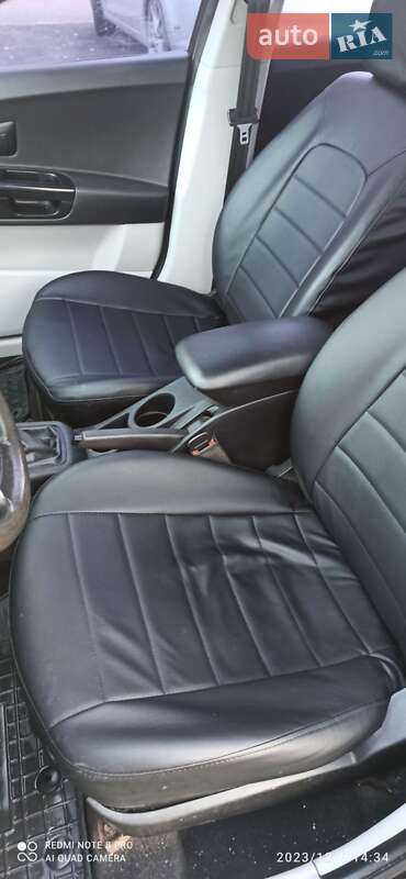 Хетчбек Kia Ceed 2008 в Мукачевому фото 5 Хетчбек Kia Ceed 2008 в Мукачевому