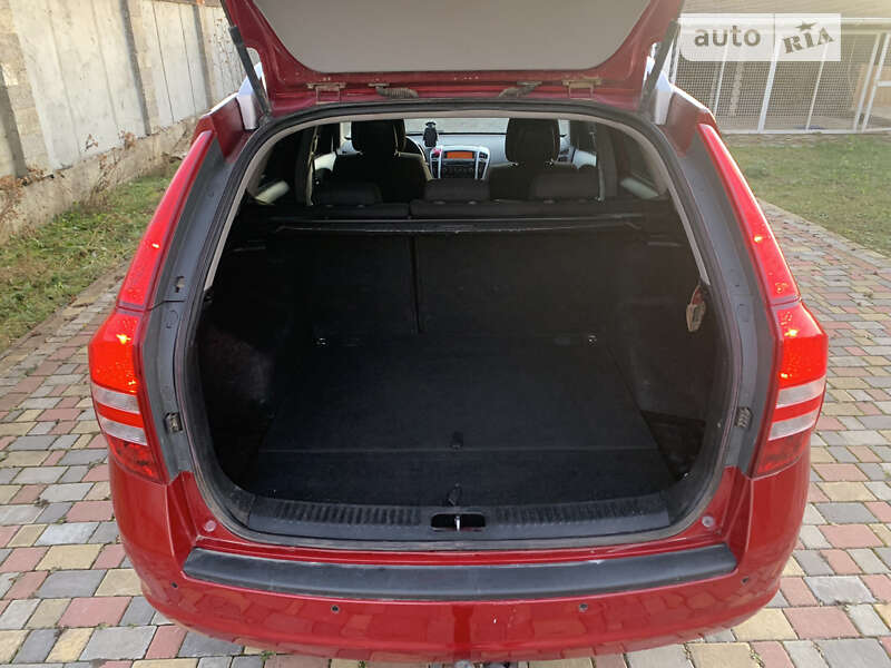 Универсал Kia Ceed 2008 в Самборе