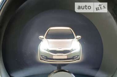 Универсал Kia Ceed 2012 в Киеве