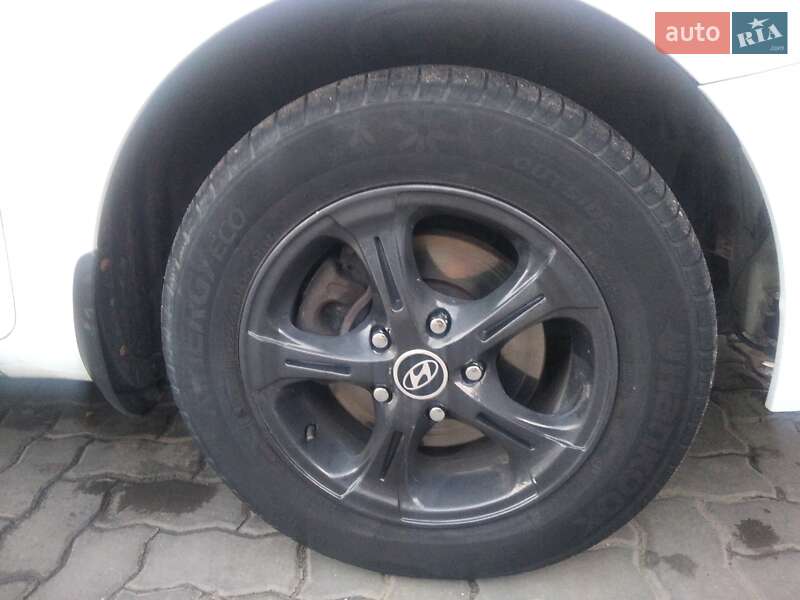 Универсал Kia Ceed 2010 в Николаеве