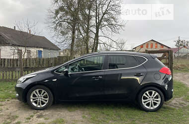 Хэтчбек Kia Ceed 2013 в Житомире