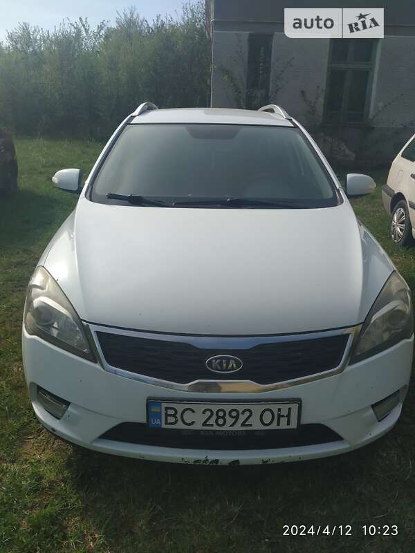 Универсал Kia Ceed 2009 в Львове