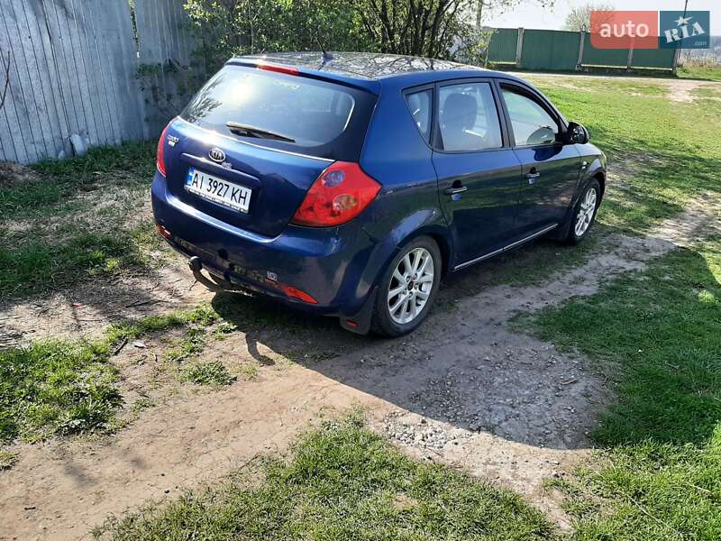 Хэтчбек Kia Ceed 2008 в Боярке