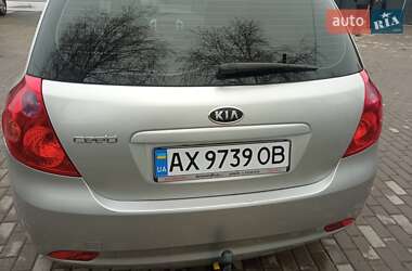 Хэтчбек Kia Ceed 2007 в Жидачове