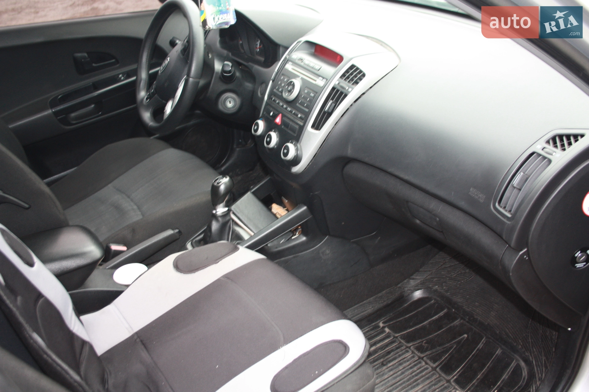 2010 Kia Cee'd - мініатюра 11