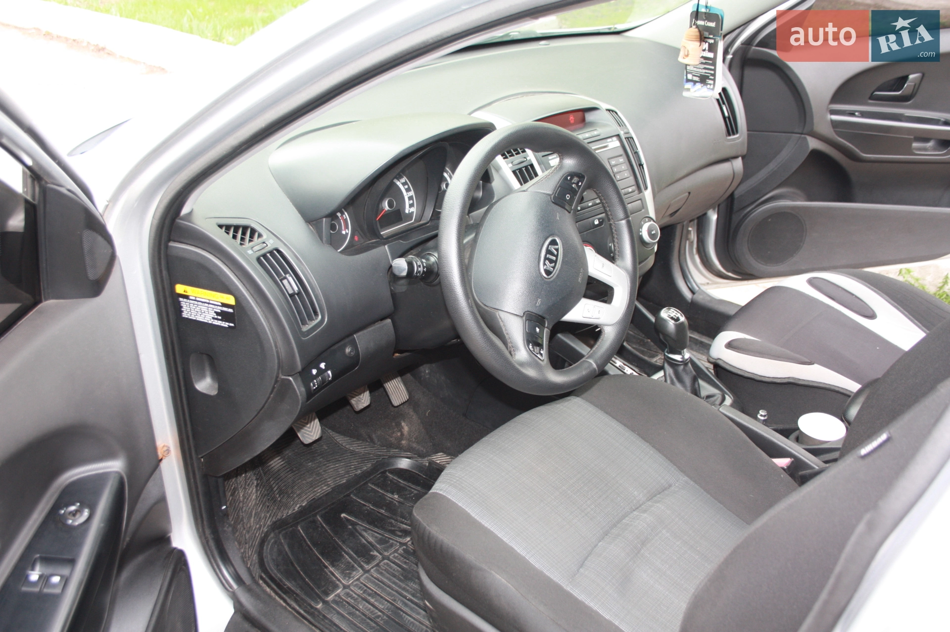 2010 Kia Cee'd - мініатюра 12
