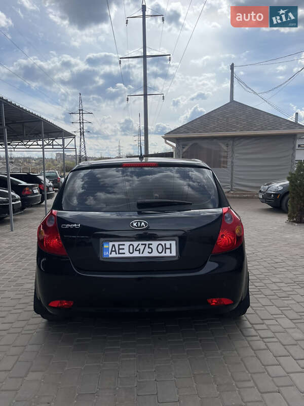 Хетчбек Kia Ceed 2007 в Кривому Розі фото 5 Хетчбек Kia Ceed 2007 в Кривому Розі