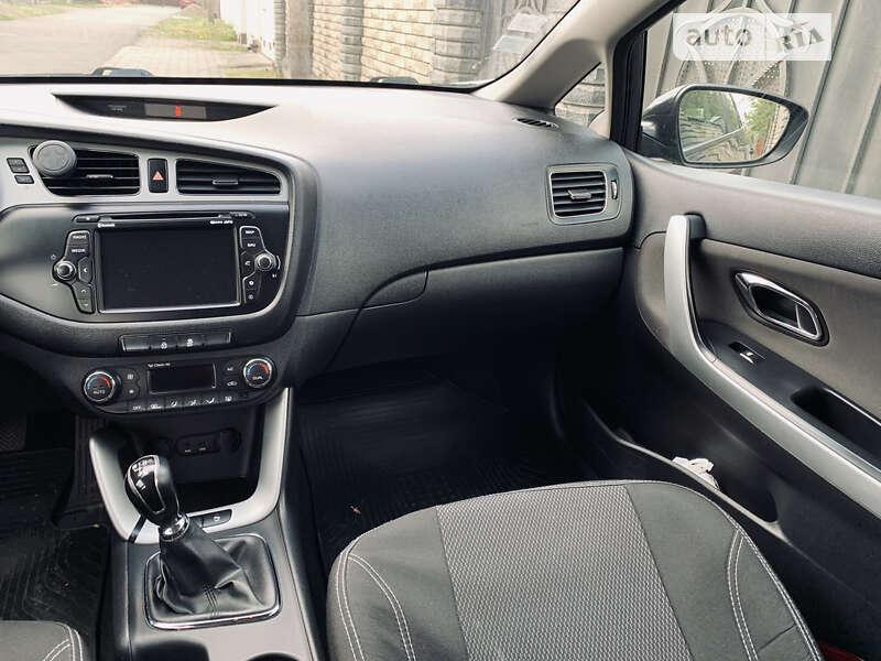 Универсал Kia Ceed 2013 в Ивано-Франковске