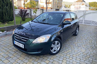 Хетчбек Kia Ceed 2007 в Мукачевому