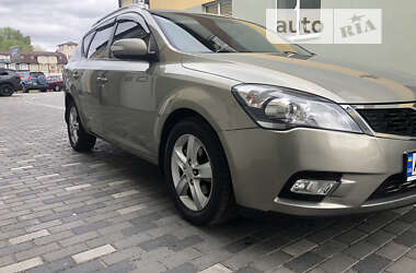 Універсал Kia Ceed 2011 в Тульчині