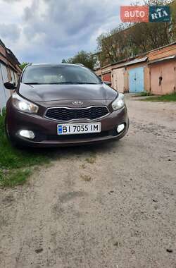 Универсал Kia Ceed 2013 в Лубнах