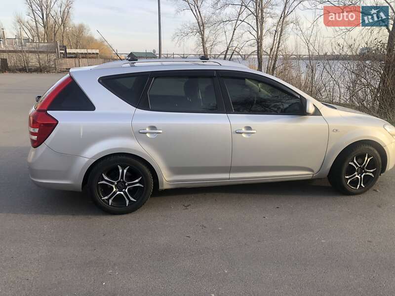 Універсал Kia Ceed 2008 в Дніпрі