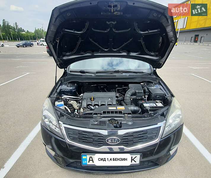 Универсал Kia Ceed 2010 в Киеве фото 3 Универсал Kia Ceed 2010 в Киеве