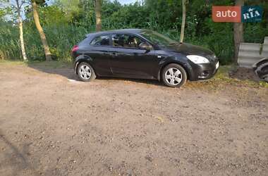 Хэтчбек Kia Ceed 2008 в Львове