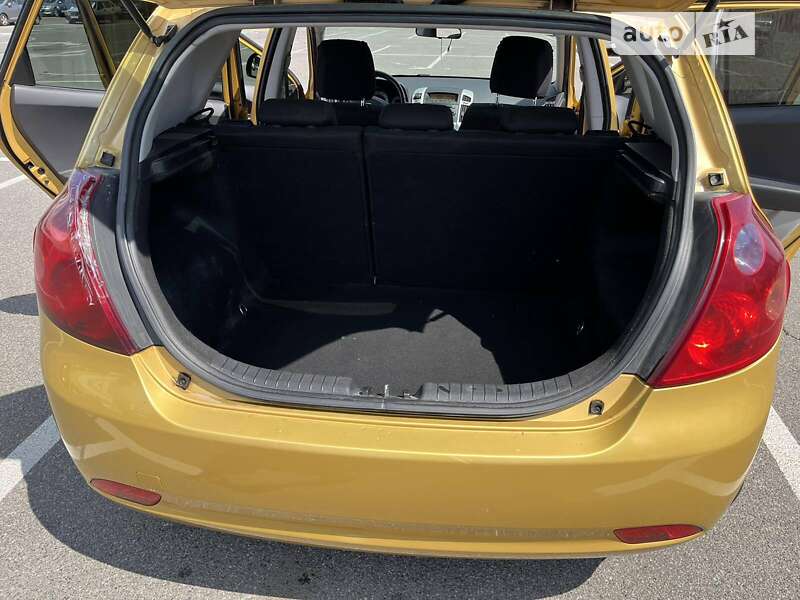 Хэтчбек Kia Ceed 2007 в Кривом Роге