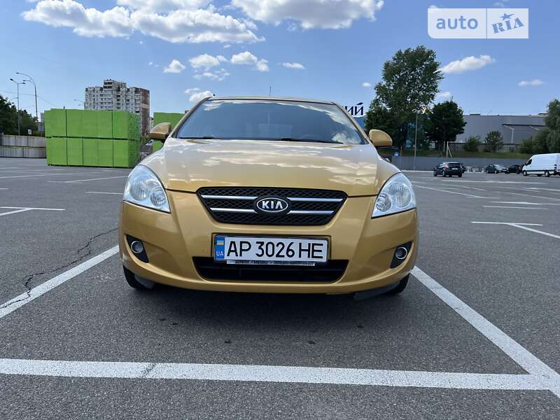 Хэтчбек Kia Ceed 2007 в Кривом Роге