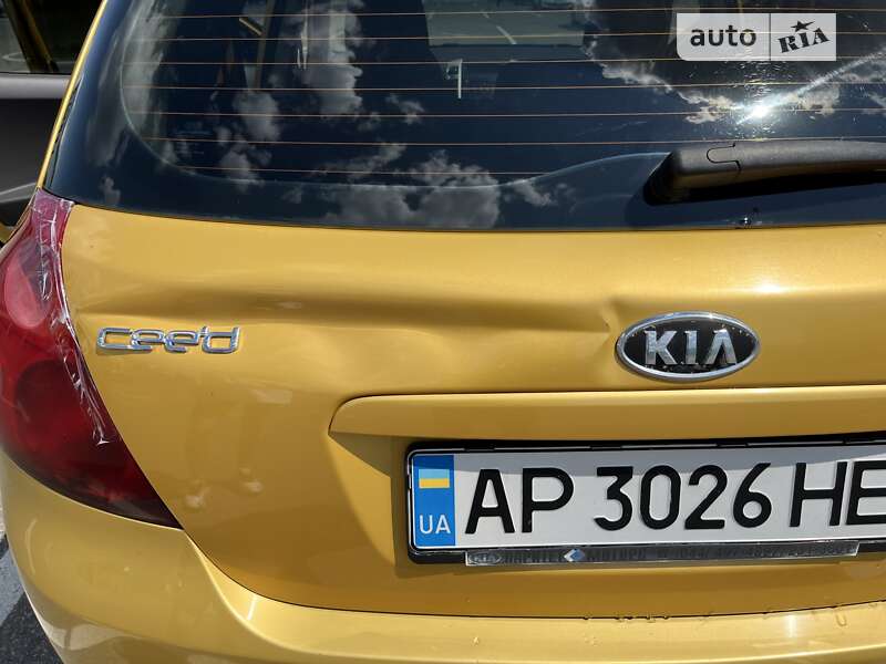 Хэтчбек Kia Ceed 2007 в Кривом Роге